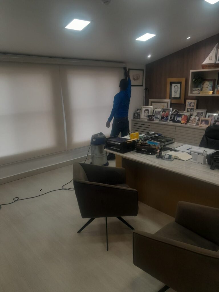 mantenimiento de cortinas